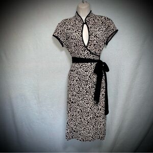 🈸Women’s Wrap Dress Size 8 Black White Asian Inspired Print K Studio Collection
